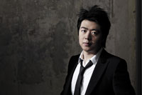 E/YN/Lang Lang